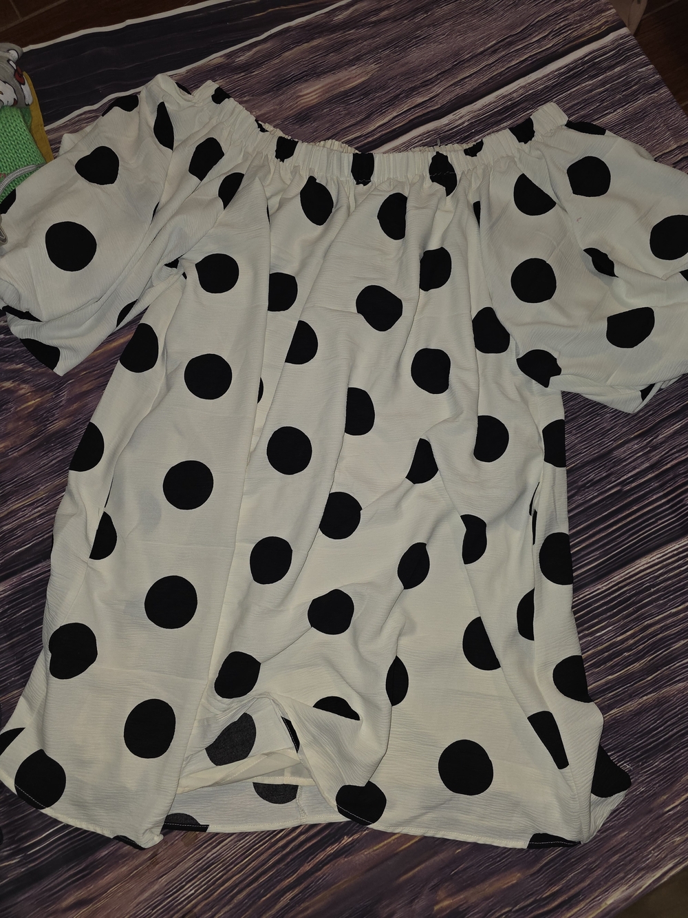 Source Unknown Black Polka Dot Off-Shoulder Top on White